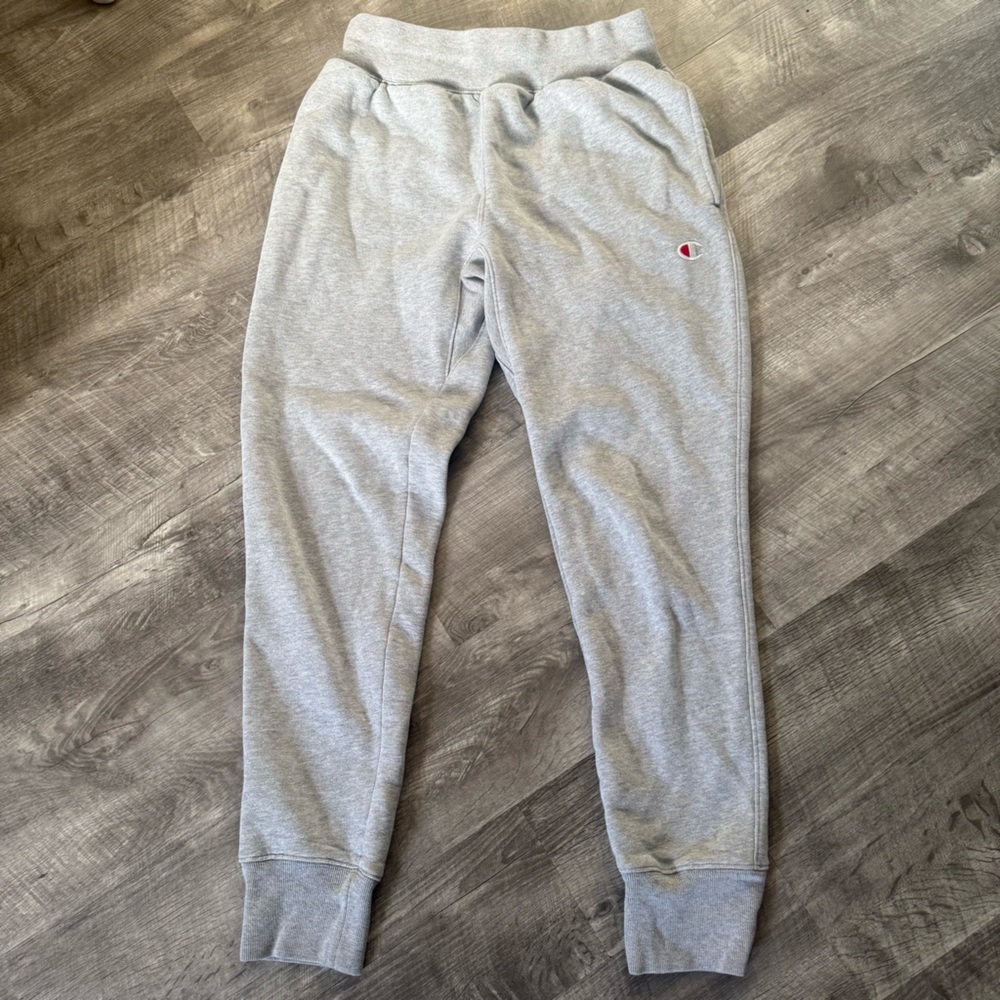 Champion Light Gray Women's Track Shorts with Logo - Picture 2 of 7